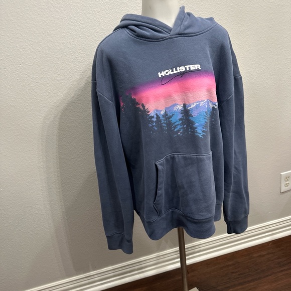 Hollister Blue Hoodie with Pink and Blue Graphic XL - Picture 4 of 5